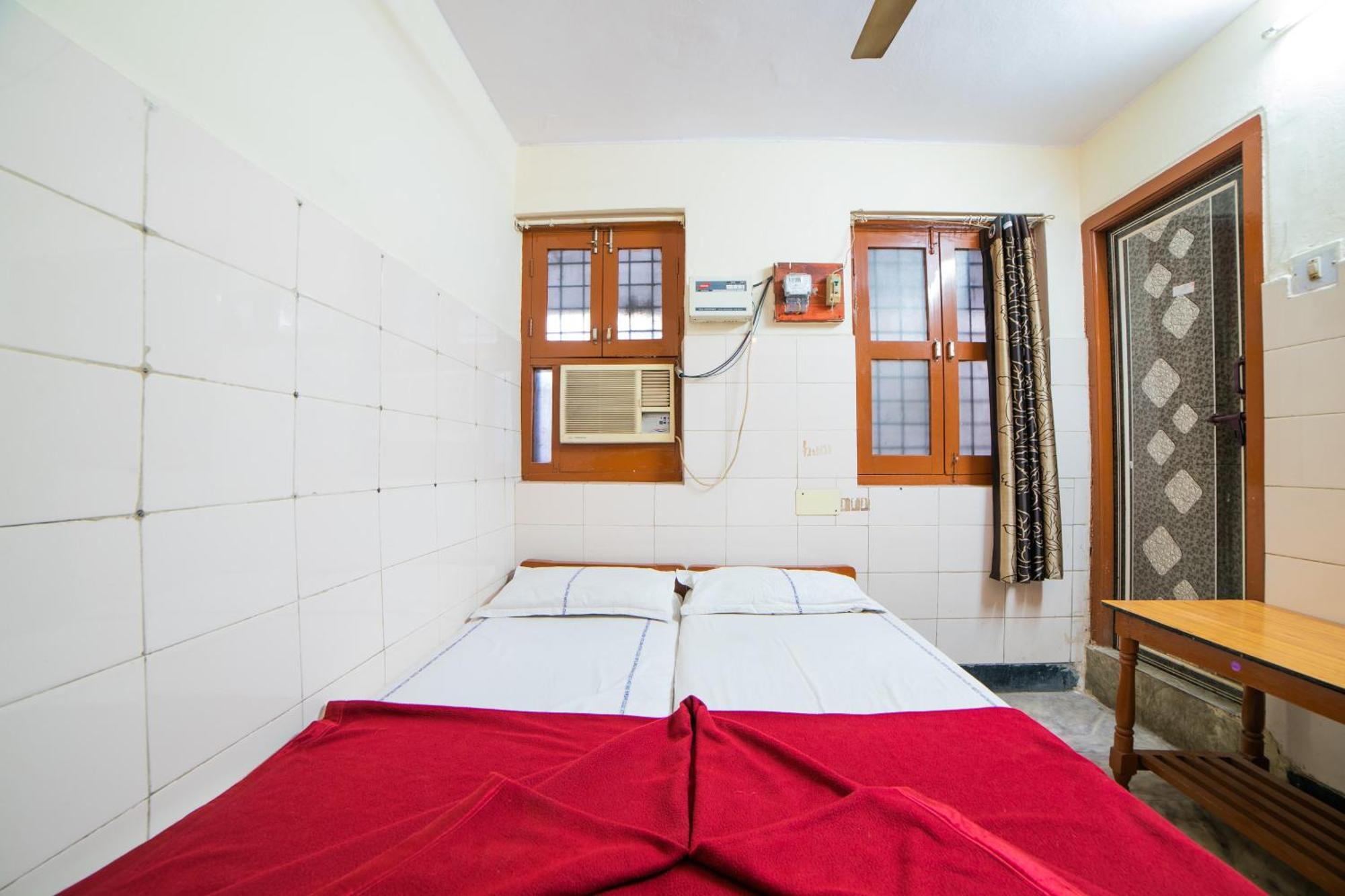 Hotel O Sree Radha Lodge Near Snow World Secundurabad Екстериор снимка